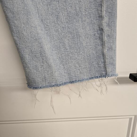 Express "Mom Jean Super High Rise" Distressed Jeans Fray Ankles | Size 6 Petite - Picture 5 of 10